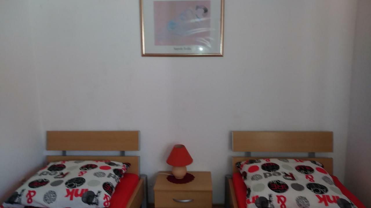 Ferienhaeuschen Villa Born Kültér fotó